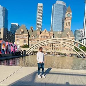 Meet your Posher, Satish